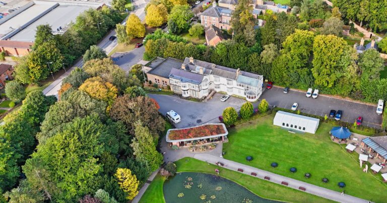 125 Year Lease signed on Burnby Hall